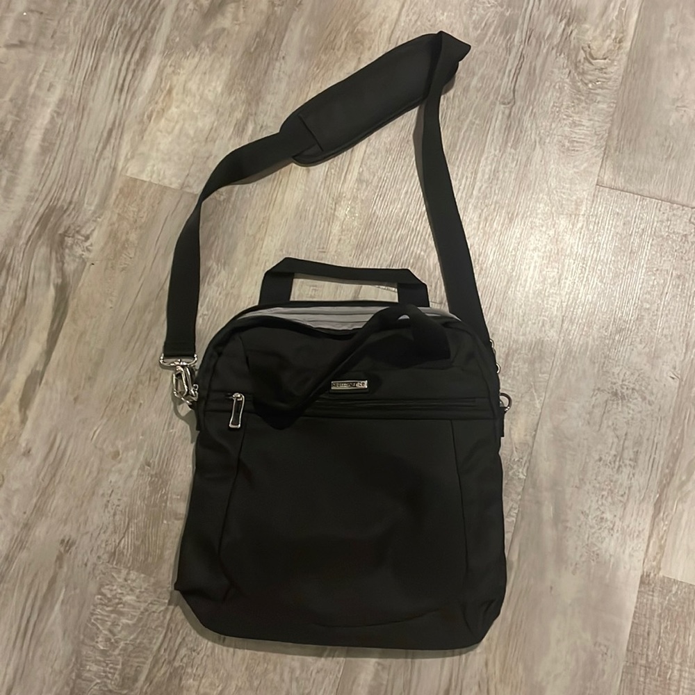 Samsonite bag